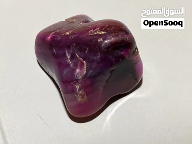 حجر كريم للبيع
