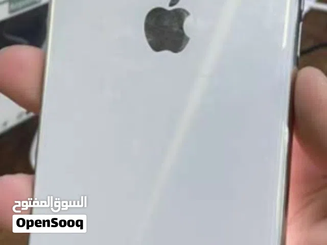مطلوب ايفون x,xs