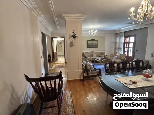 192 m2 3 Bedrooms Apartments for Sale in Giza 6th of October