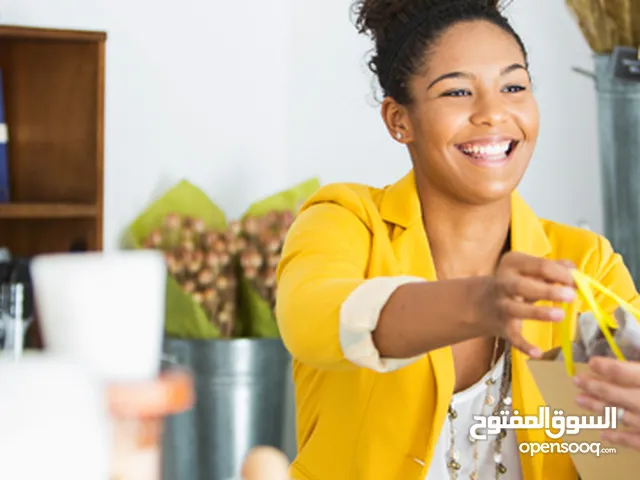 محل بيع المنتجات الغذائية الصحية والمكملات الغذائية