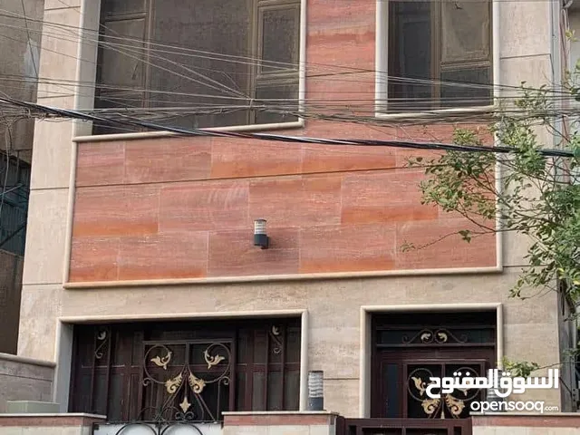 دار درجه أولى للبيع المساحه 60متر