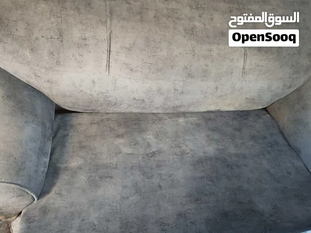 كنبايات مزدوج مستعمل نظيف .. الزرقاء