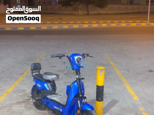 سكوتر جميل لايوجد فيه شي الوصف)))))))