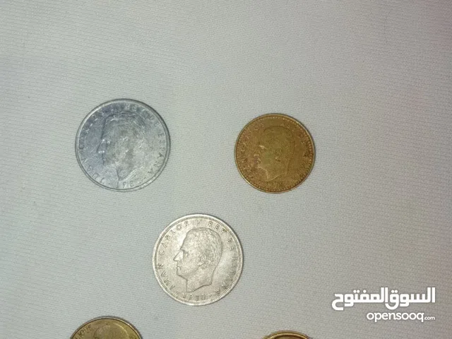 عمولات نقدية قديمة جدا