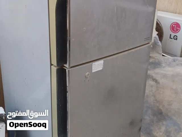 ثلاجة هيتاشي انفيرتر تحتاج لوحة