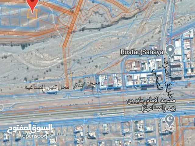 أرض صناعية للإيجار موقع ممتاز جدا قريب الخدمات والشارع العام