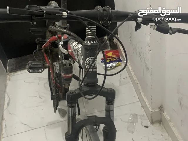 سيكل مستعمل لاند روفر القير خربان فقط لاكن السيكل سريع جدا