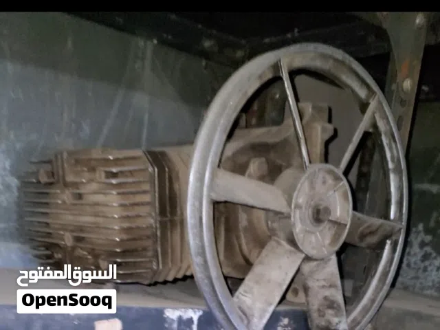 ضغاط هواء مستخدم نظيف عرطه