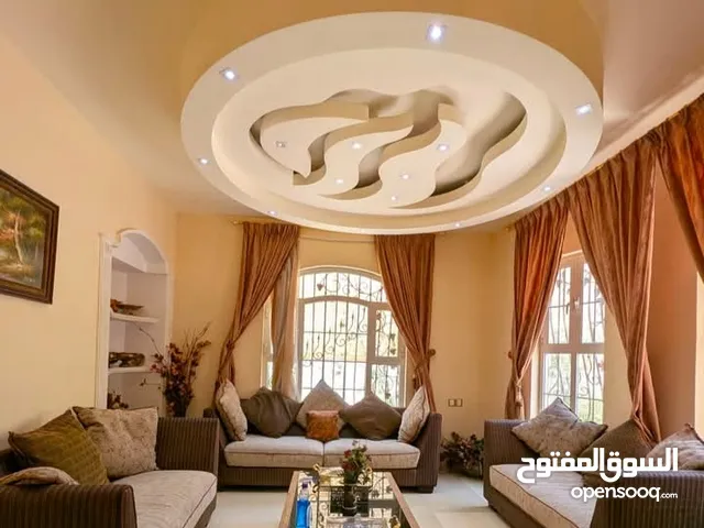 يوجد لدينا افخم الفلل والقصور للايجار