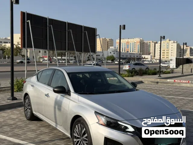 نيسان التيما SV موديل 2024