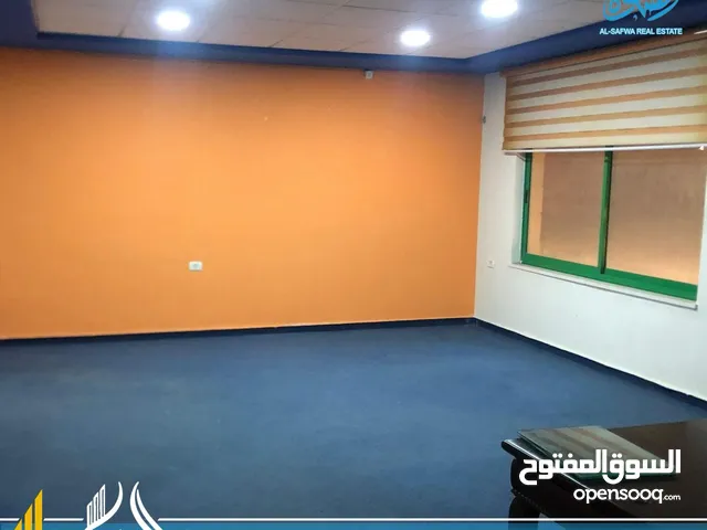 65 m2 2 Bedrooms Apartments for Rent in Ramallah and Al-Bireh Al Irsal St.