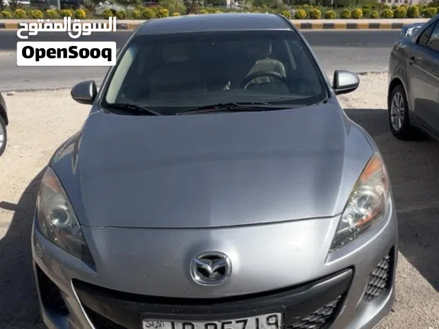 2013 Mazda 3 Standard