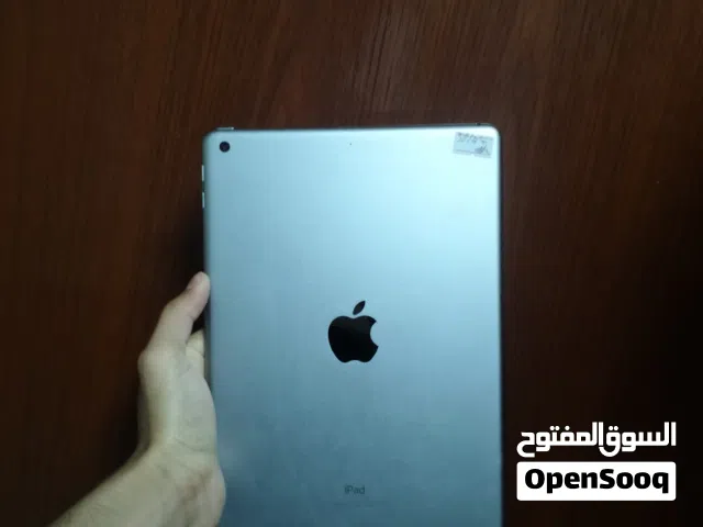 Apple iPad 6 32 GB in Muscat