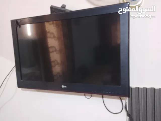 32" LG monitors for sale  in Amman