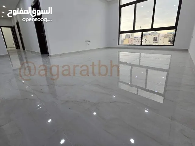 2222m2 3 Bedrooms Apartments for Rent in Northern Governorate Saar