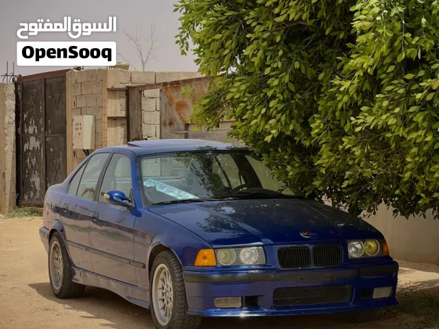 2000 بي ام دبليو الفئة 3 325