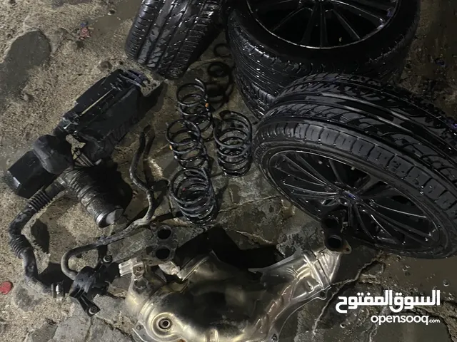 للبيع اغراض سوبارو موديل 2016 رنجات وتواير حجم 17 دبة تلوث // شوته // هدرز // بوبرنجات