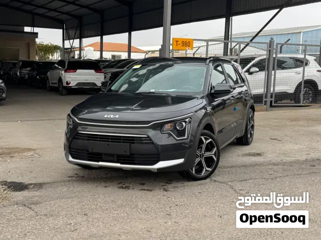 2022 Kia Niro SX