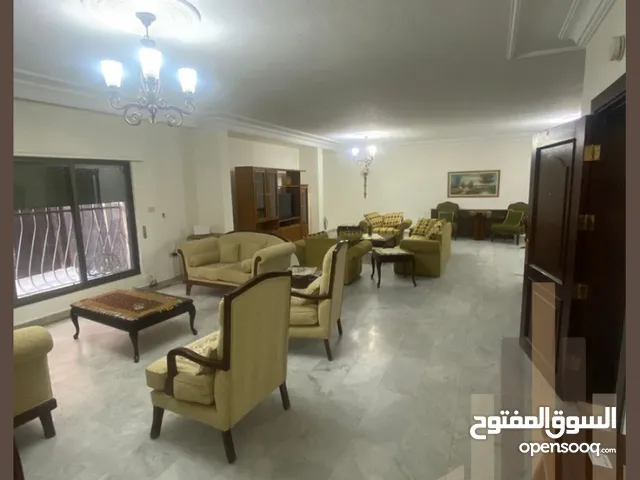 شقة طابق تسوية مفروش للايجار في دير غبار  مساحة 158م