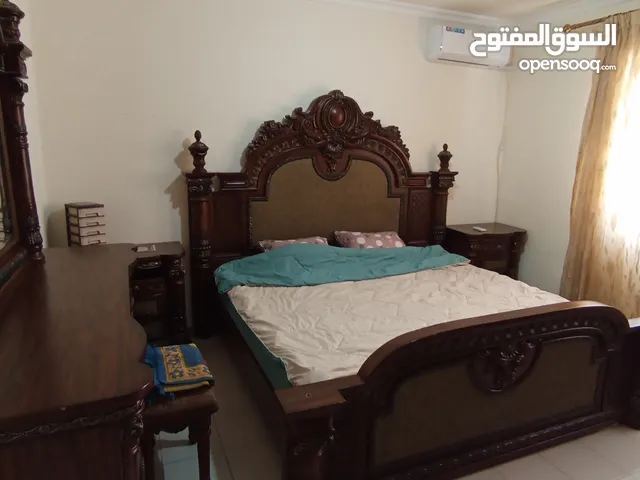 120 m2 2 Bedrooms Apartments for Rent in Amman Jabal Al Zohor