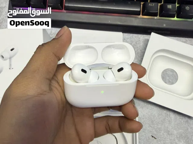 Apple AirPods Pro (2nd generation)  Noise cancellation very good condition