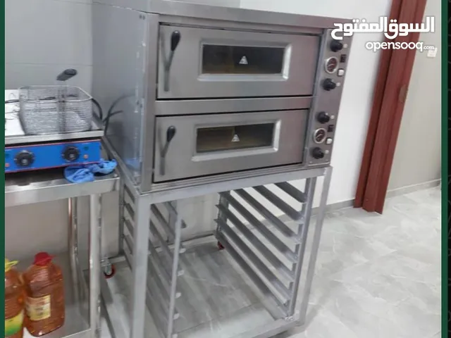 (اعلان بيع عدة مطاعم جاهزة للأستعمال) 7 قطع شبه جديدة وبنص السعر