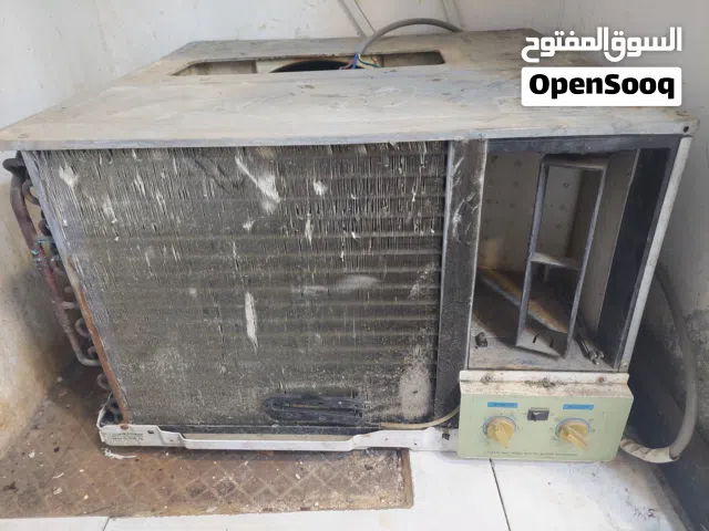 مكيف طن ونصف استعمال بسيط شغال 100% بدون اي مشاكل