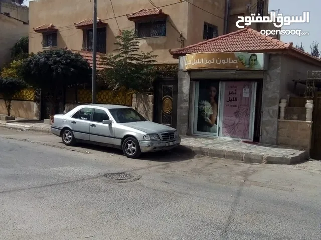360 m2 More than 6 bedrooms Townhouse for Sale in Irbid Al Matla'