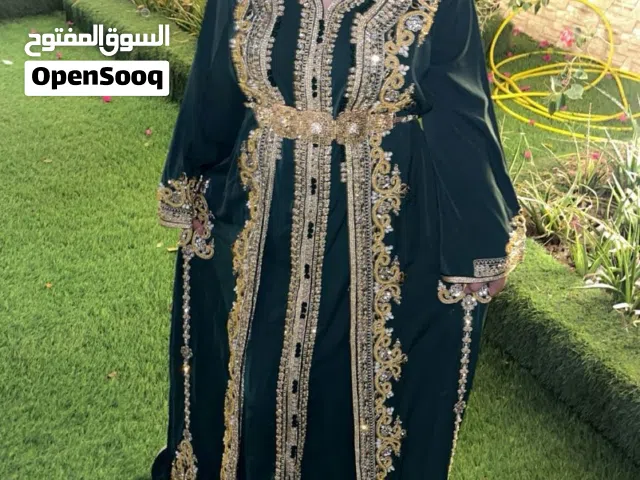 قفطان مغربي و كاركو جزايري للايجار