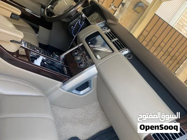 2017 لاند روفر HSE V8