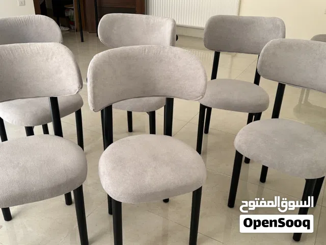 كراسي سفرة بحالة الجديد استعمال خفيف جدا