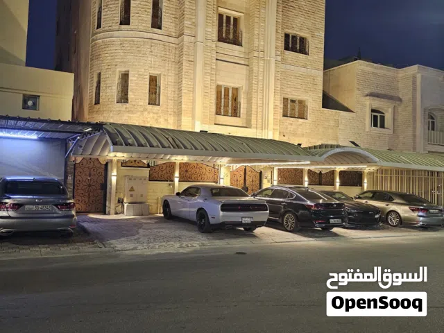 500 m2 More than 6 bedrooms Apartments for Rent in Hawally Jabriya