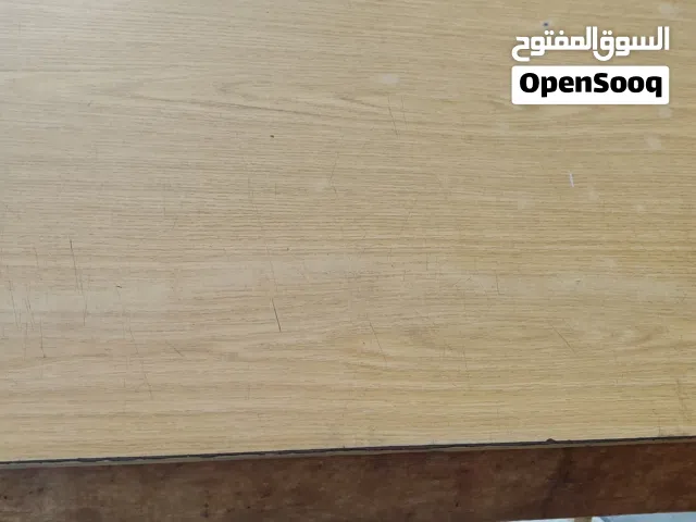 طاوله/مرسم هندسي/طاولة رسم خشبية / طاوله سفره