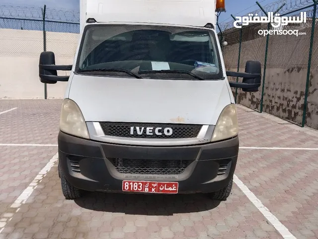 Box Iveco 2014 in Al Batinah