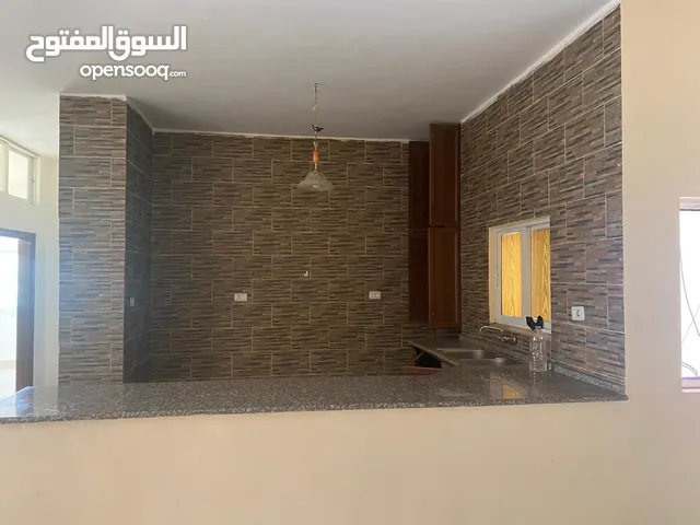 150 m2 3 Bedrooms Apartments for Rent in Al Karak Al-Marj
