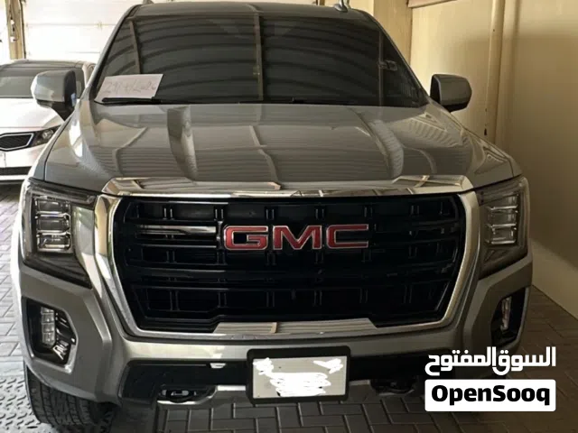 2023 GMC Yukon SLE