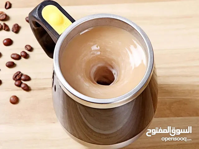 مج التحريك الذاتي بإمكانك الآن الإستغناء عن أمر تحريك كوب القهوة قبل شربه مع هذا الكوب