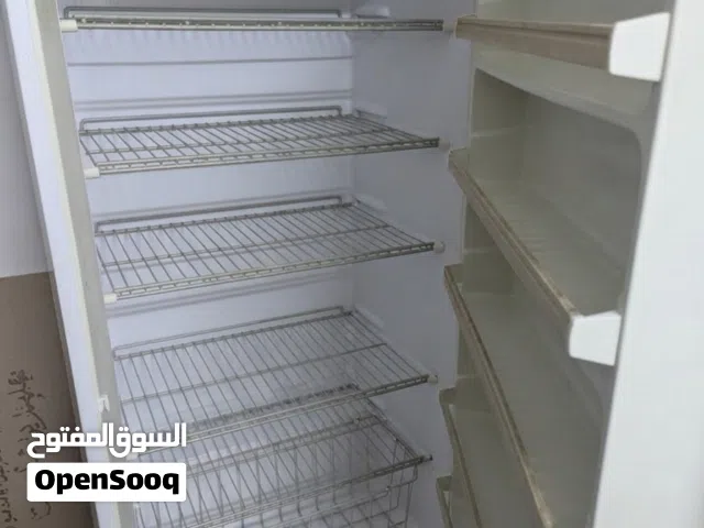 فريزر كالفينيتور امريكي للبيع بحالة جيدة