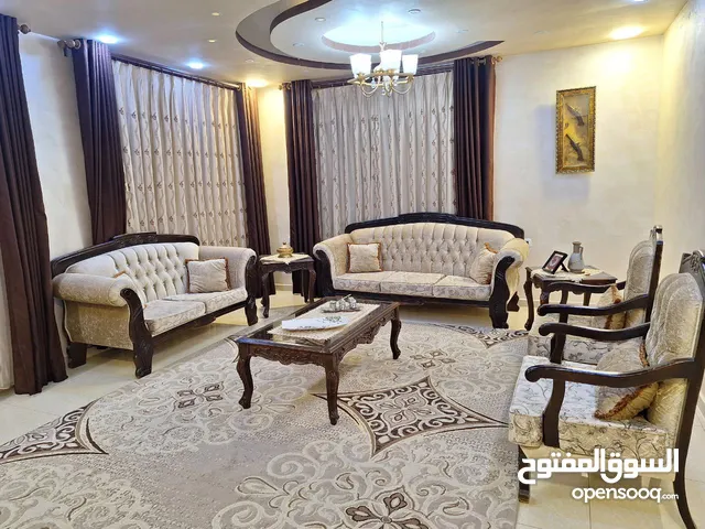 طقم كنب للبيع