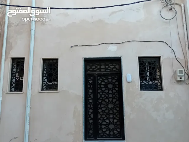 120m2 4 Bedrooms Townhouse for Rent in Tripoli Al-Hadba Al-Khadra