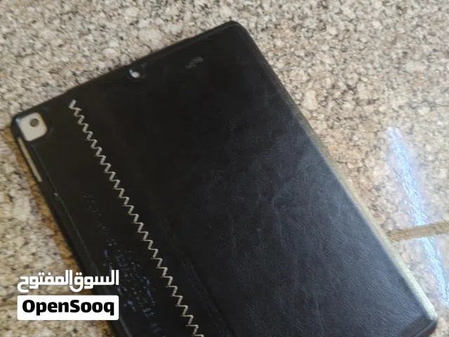 ايباد الجيل السابع قابل الجيل 7 شوف الوصف ! أو للبدل مع آيفون 11قابل للتفاوض