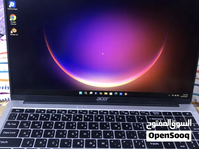 Acer aspire lite 16 !