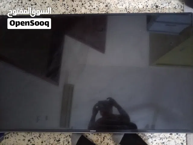 شاشة سامسونج سمارت للبيع محروقة