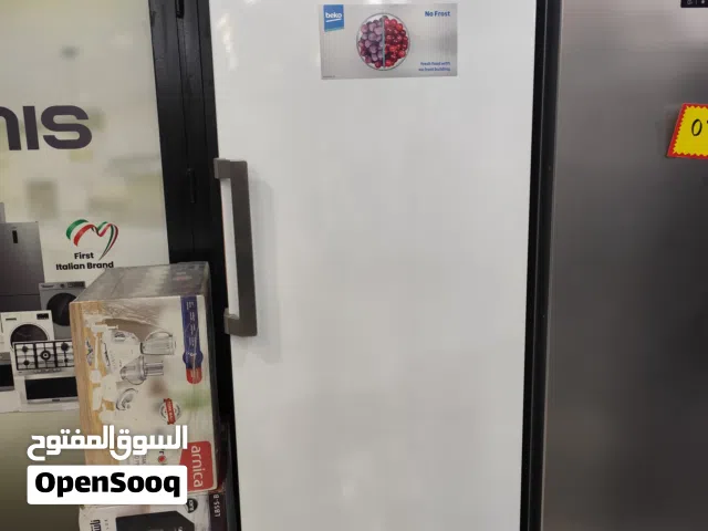 عرض نااار على فريزر بيكو تركي 8 جوارير نوفرست A+ انفيرتر