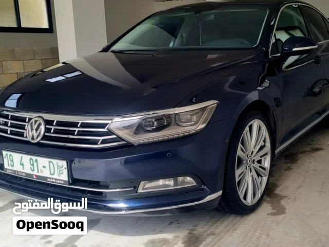 2015 Volkswagen Passat R-Line