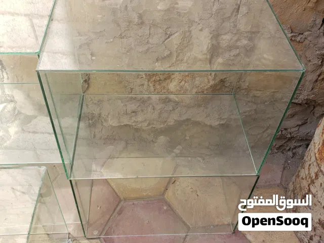 صناديق زجاجيه للبيع