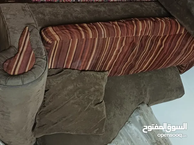 كنباي لون بني