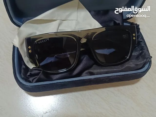 نظارات شمسيه من نوع Gucci