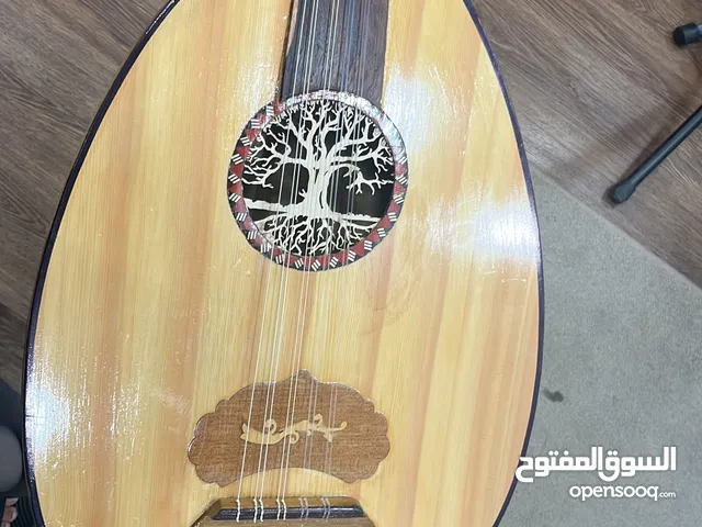 الة عود جديد