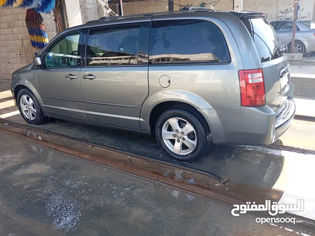 دودج كارفان2009